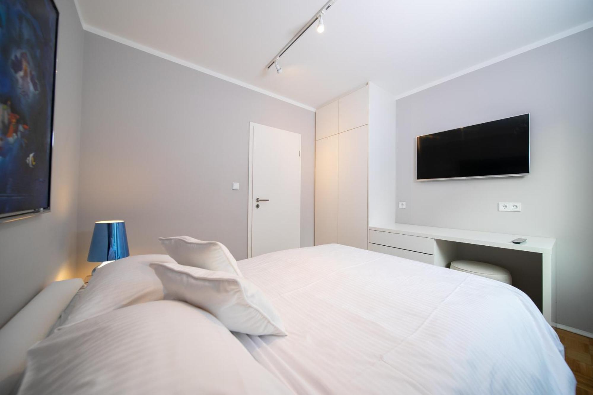 Loft4You - Hideaway - By Favorite Stays نيوس المظهر الخارجي الصورة